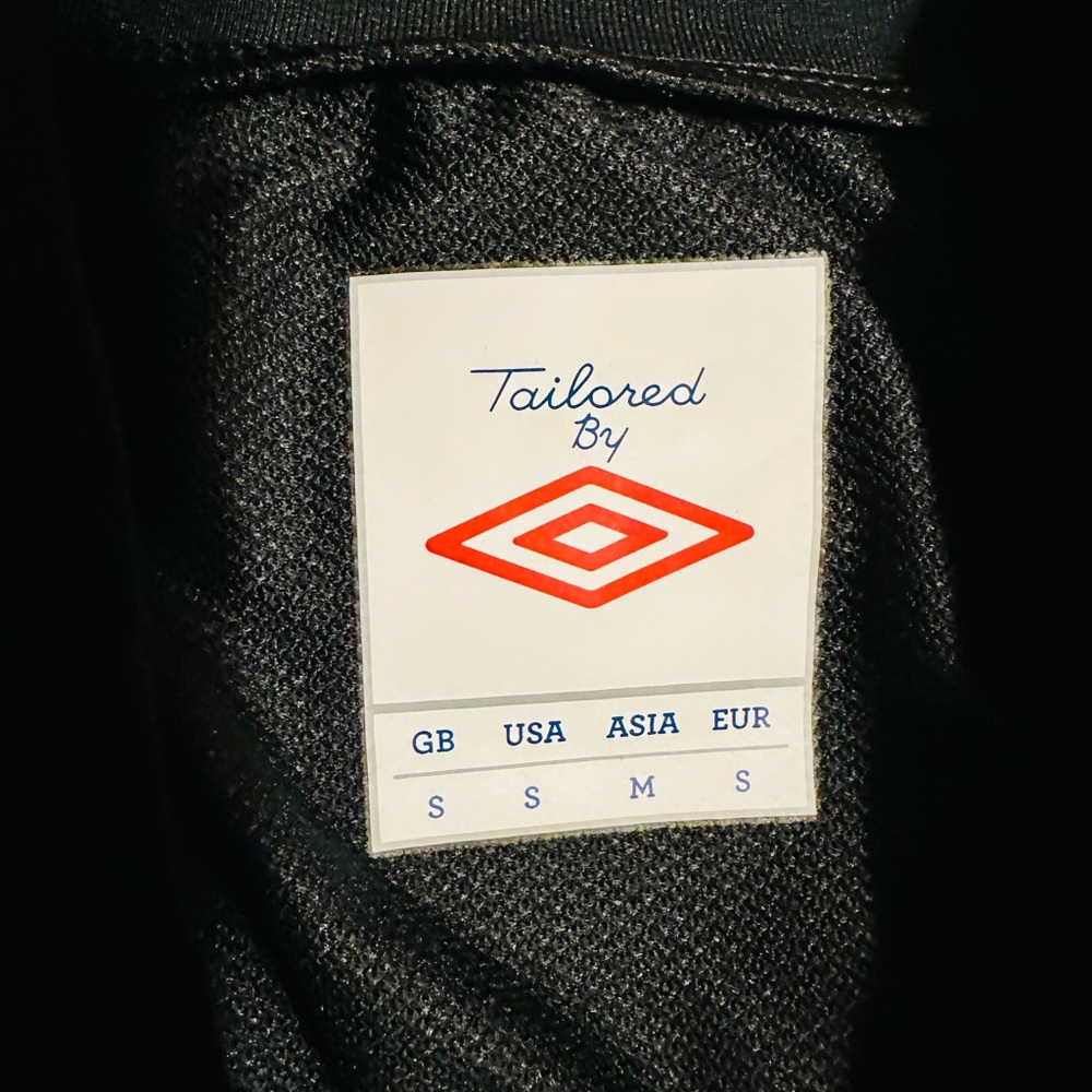 Umbro baselayer - Picture 4 of 5